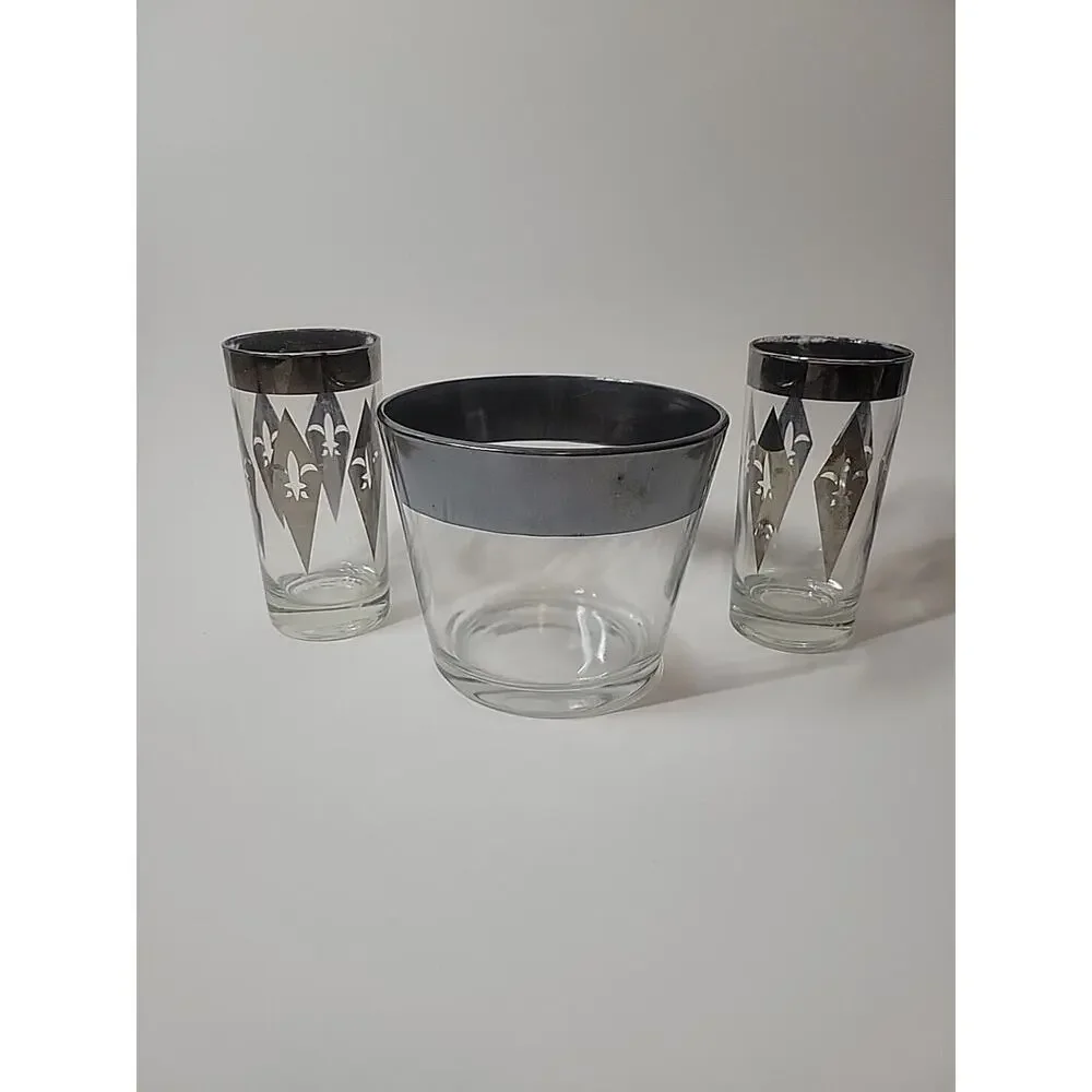 Vintage 1960's Dorothy Thorpe MCM Ice Bucket Silver Rim And Glasses